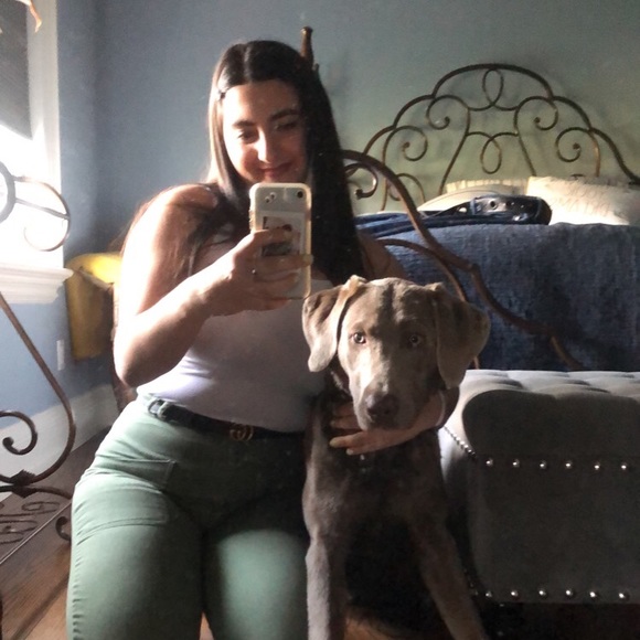 Meet your Posher, Julia - Picture 1 of 1